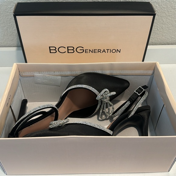 BCBG Elegant Evening Pumps - Picture 6 of 8